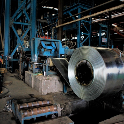 Ununterbrochene vertikale Galvanisierungs-Linie legierter Stahl-Platte des Prozess-0.14-2.6mm 550-1350mm